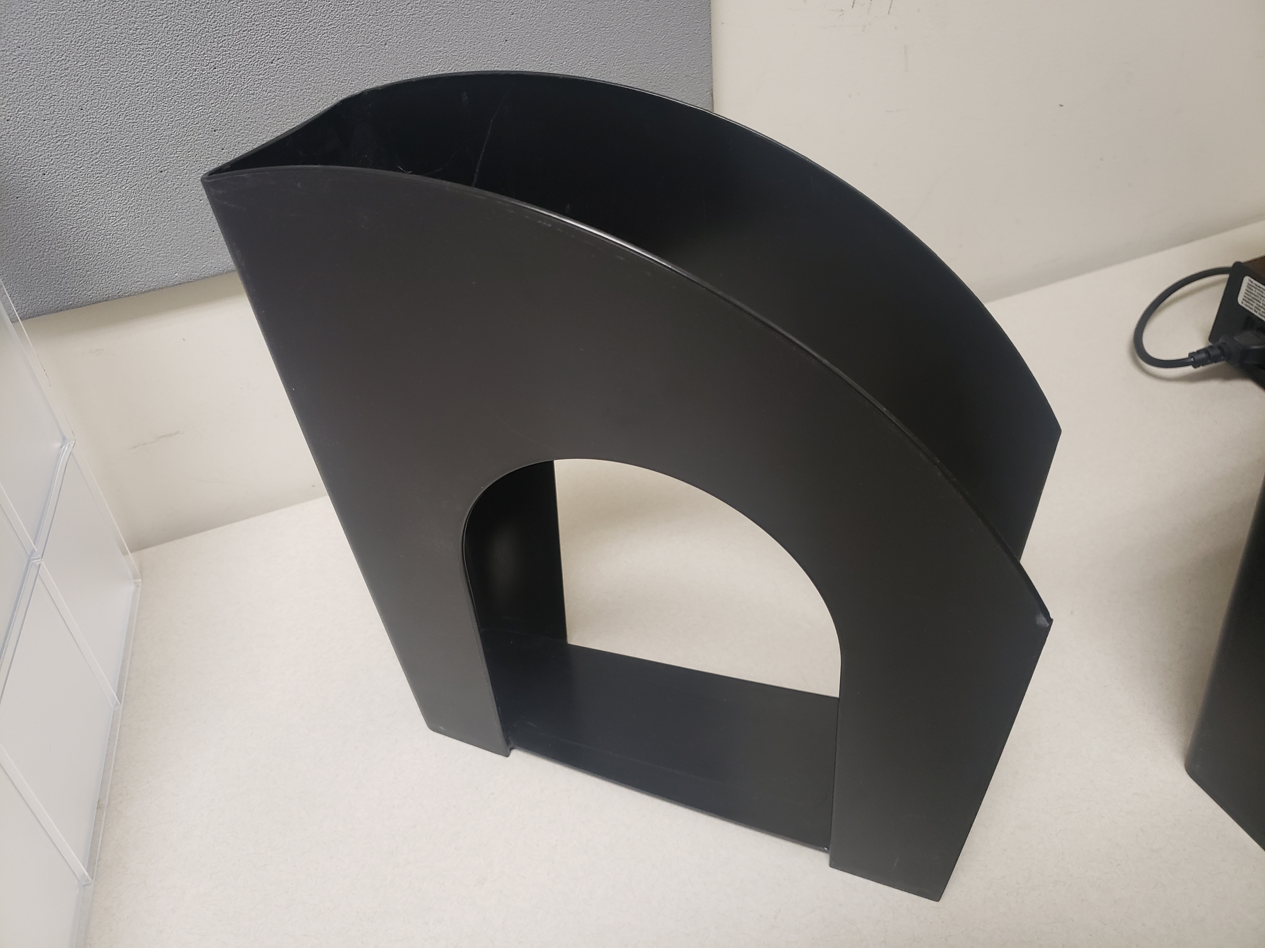 magazine holder, black