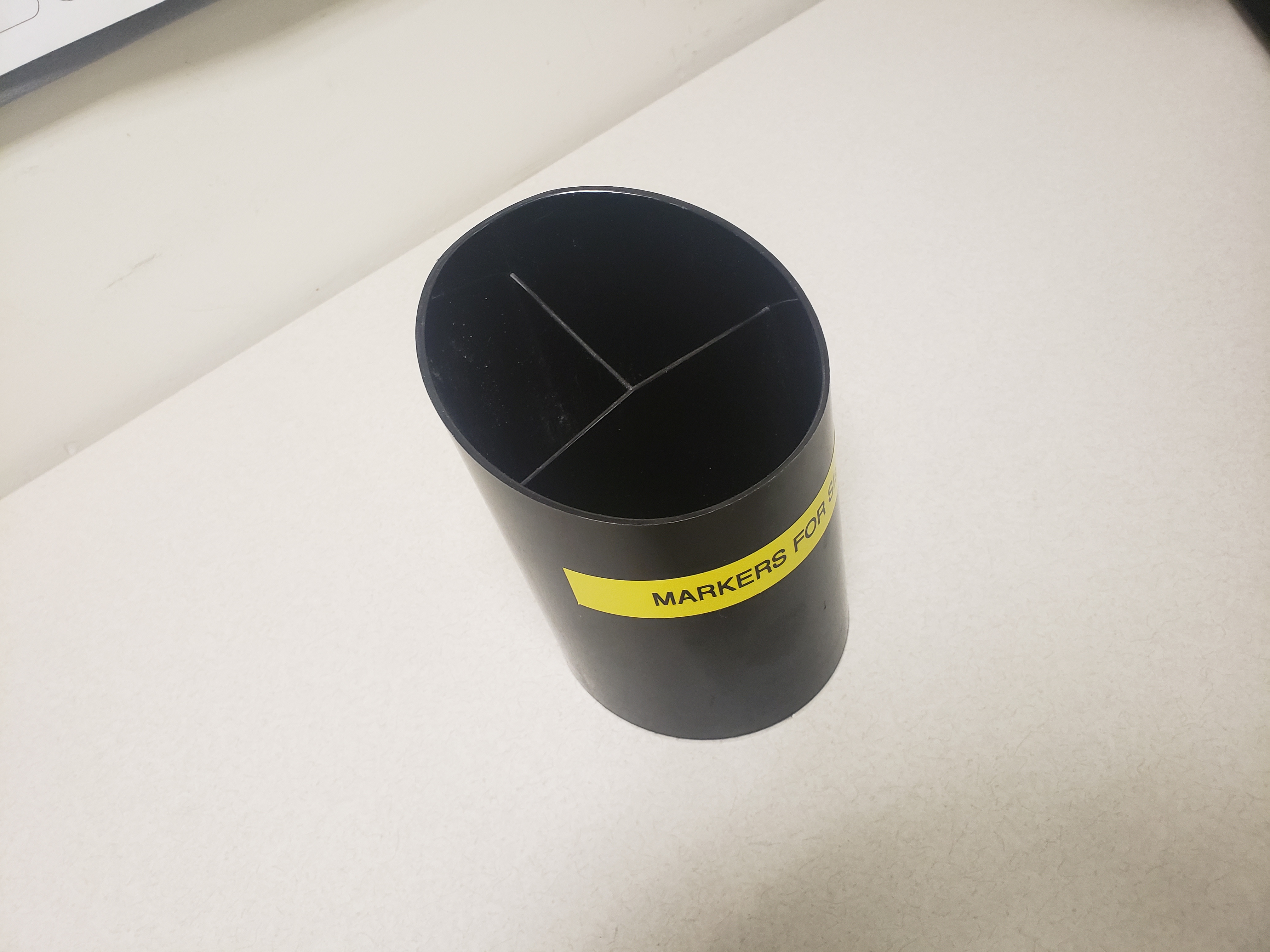 pen organizer